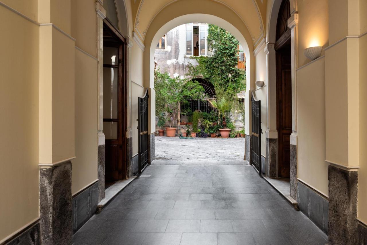 Catania City Center Historical Building Home Exterior foto